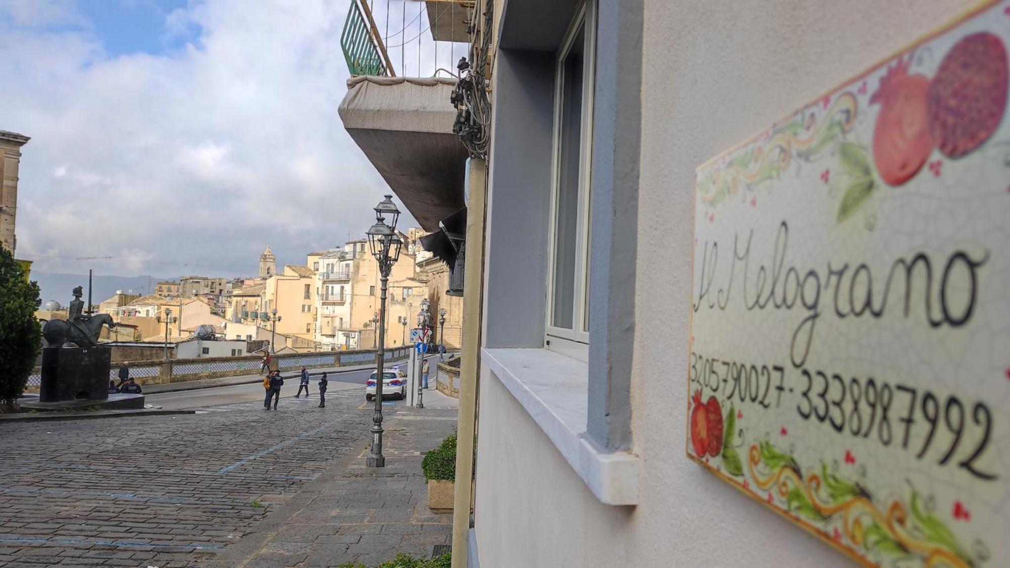 Il Melograno Villa Caltagirone Luaran gambar
