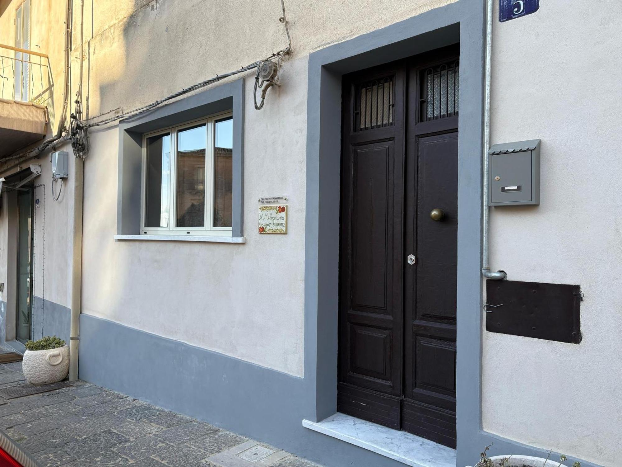Il Melograno Villa Caltagirone Luaran gambar